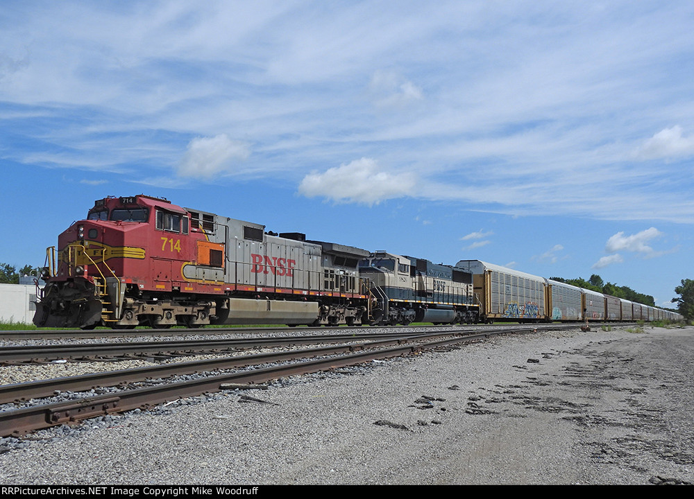 BNSF 714